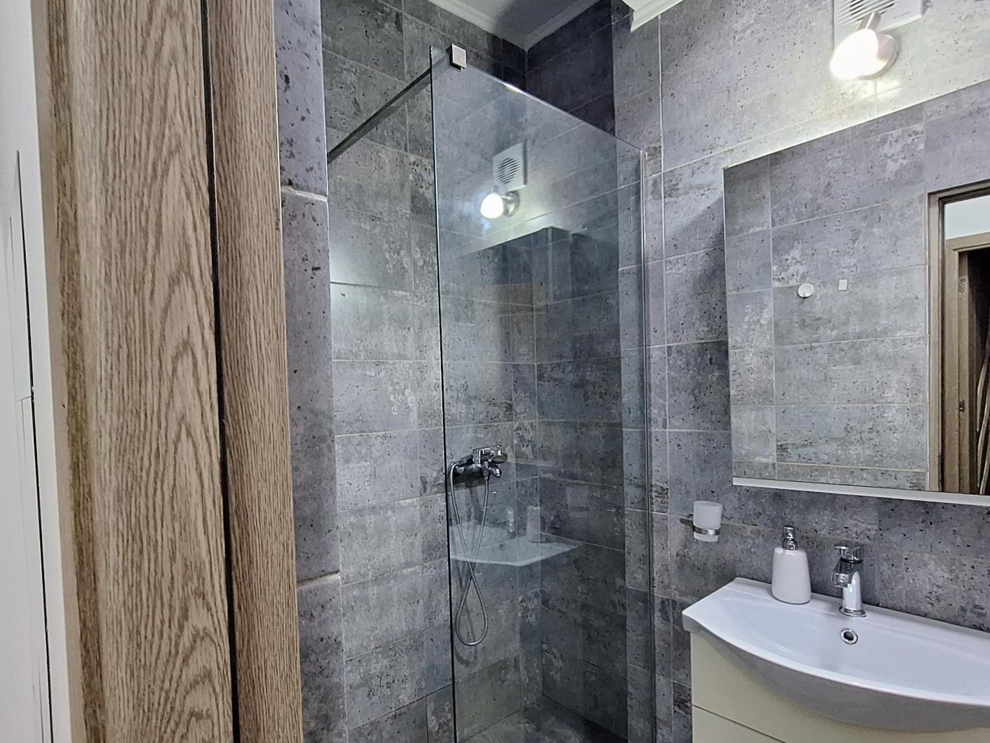 Moni Apartment Năvodari Kültér fotó